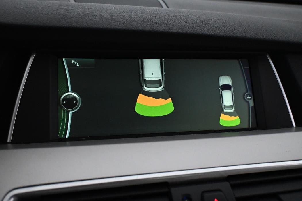 BMW 530 GRAN TURISMO 2010
