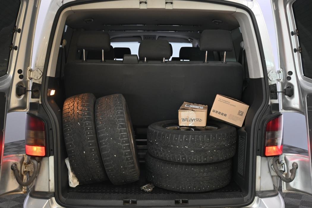 VOLKSWAGEN Caravelle 2010