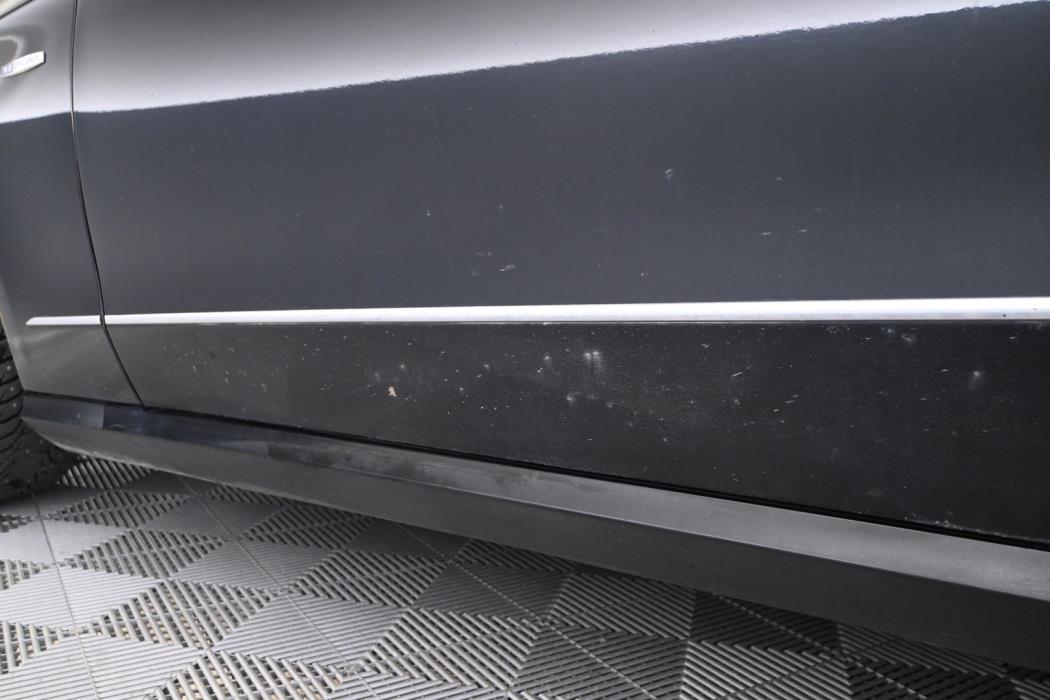 MERCEDES-BENZ E 2012