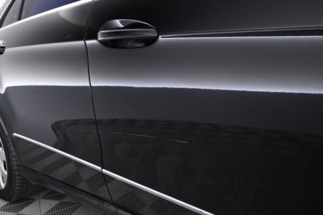 MERCEDES-BENZ E 2012