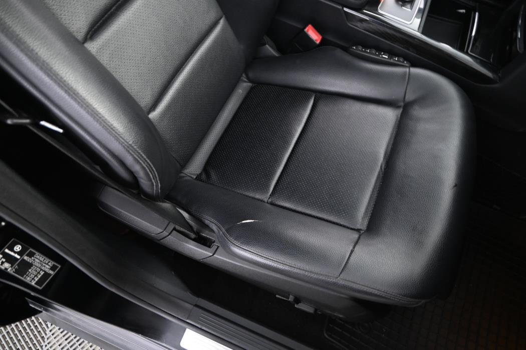 MERCEDES-BENZ E 2012