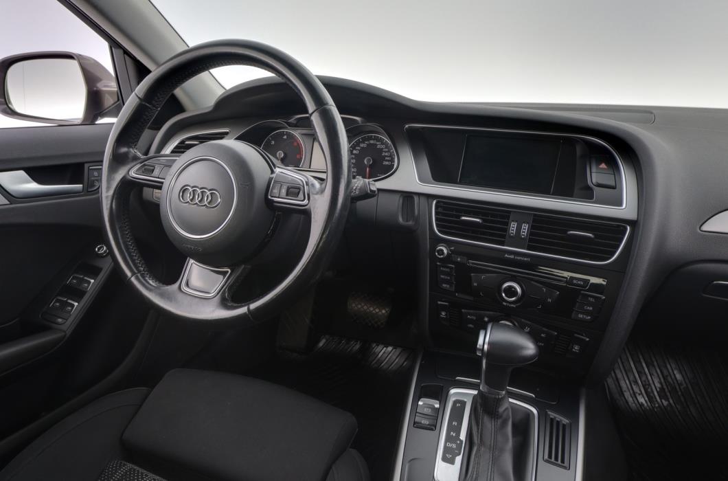 AUDI A4 2014