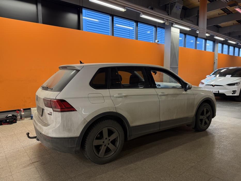 VOLKSWAGEN Tiguan 2017
