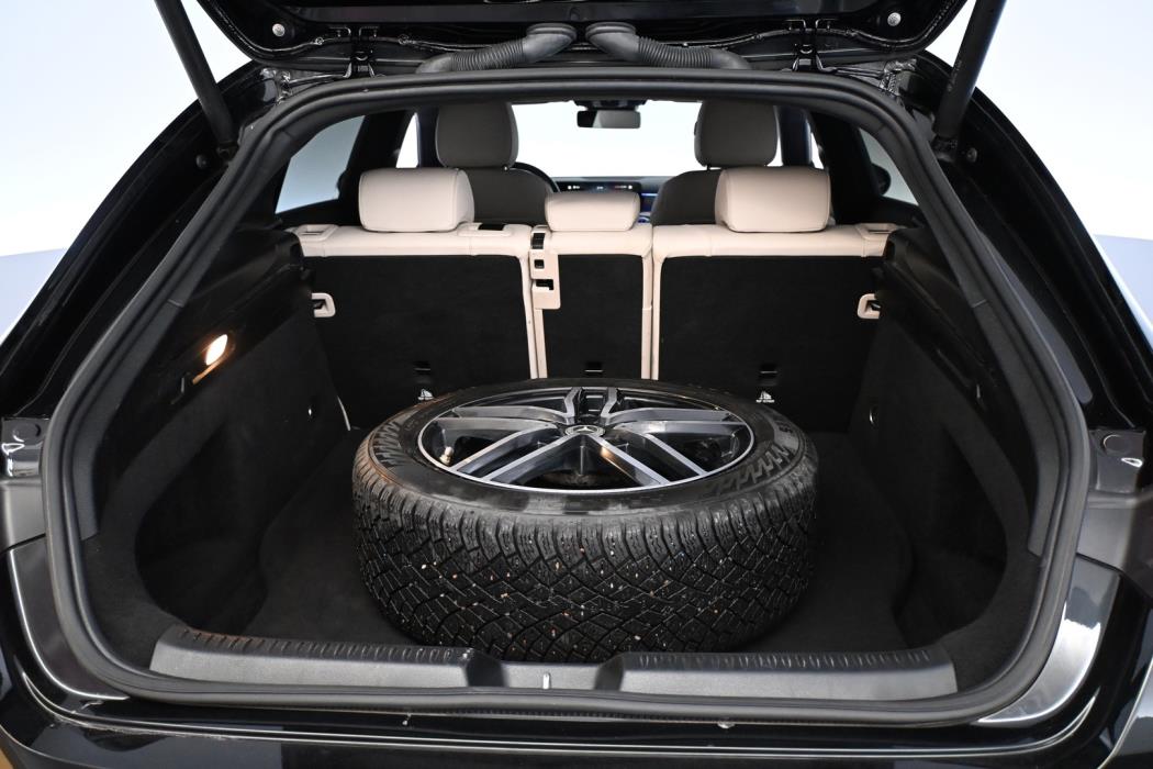 MERCEDES-BENZ CLA 2023