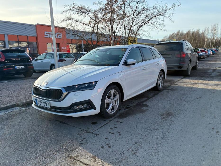 SKODA Octavia 2021