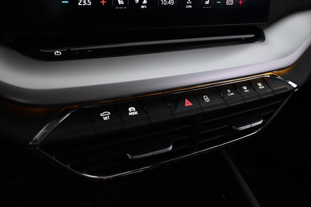 SKODA Octavia 2021