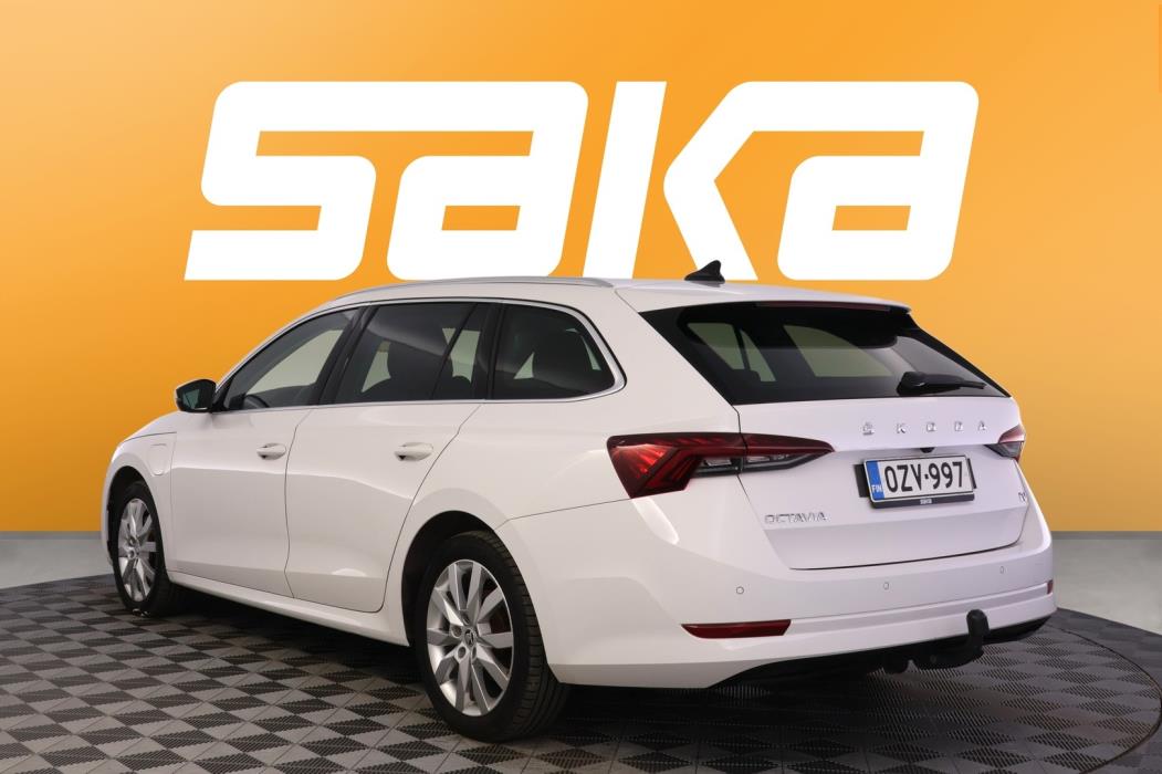 SKODA Octavia 2021