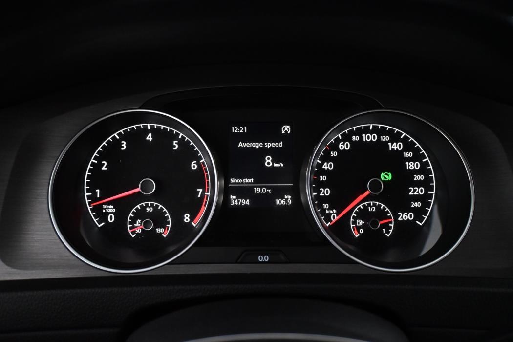 VOLKSWAGEN Golf 2014