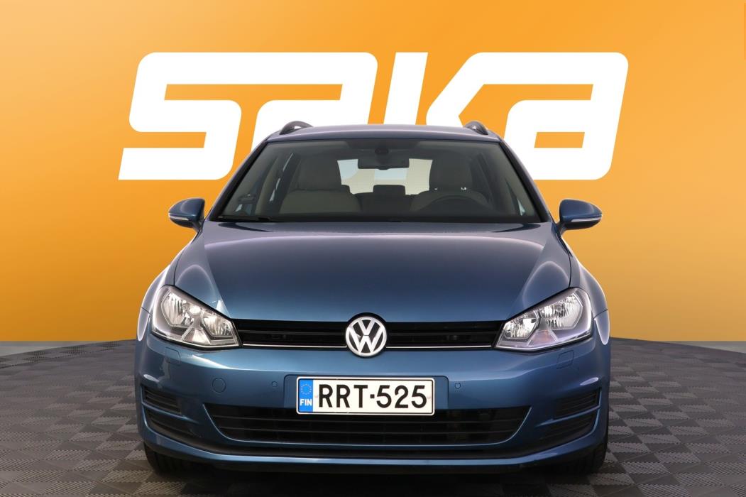 VOLKSWAGEN Golf 2014
