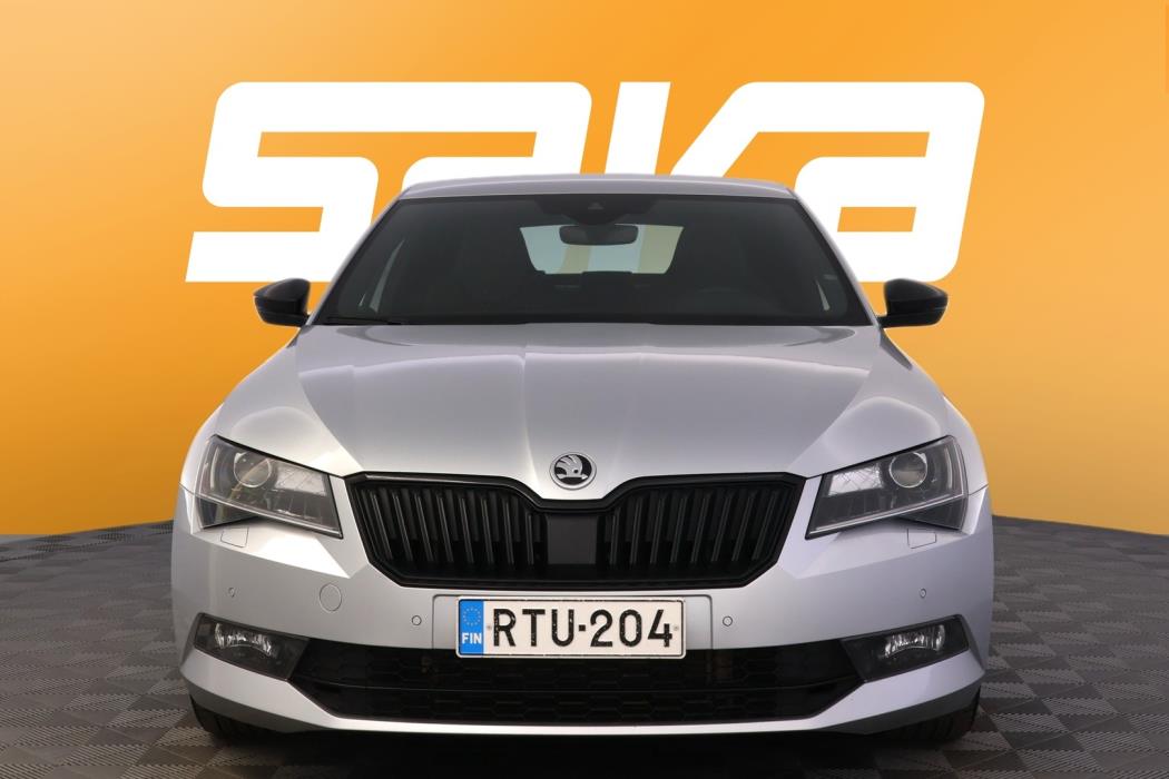 SKODA Superb 2019