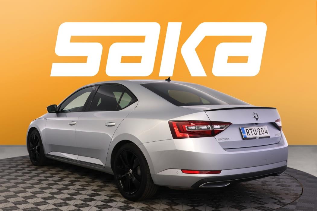 SKODA Superb 2019