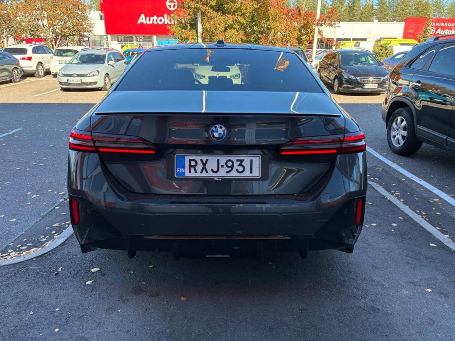 BMW i5 M60 2024