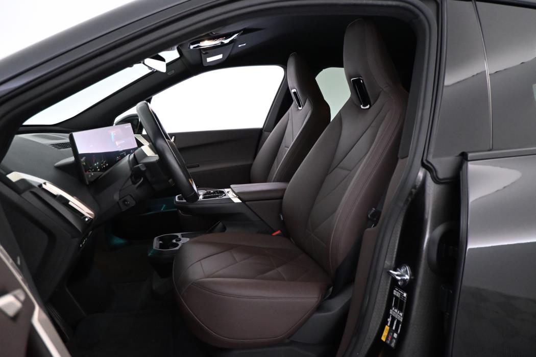 BMW iX 2022
