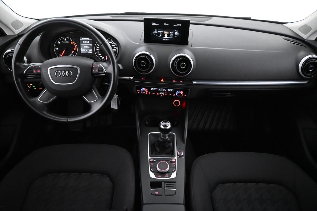 AUDI A3 2015