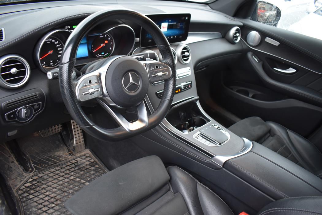 MERCEDES-BENZ GLC 2020
