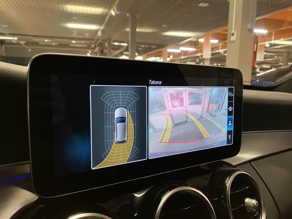 MERCEDES-BENZ C 2020