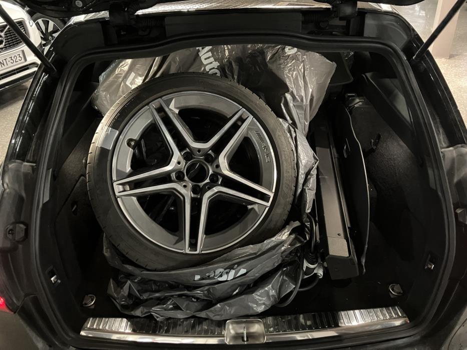 MERCEDES-BENZ C 2020