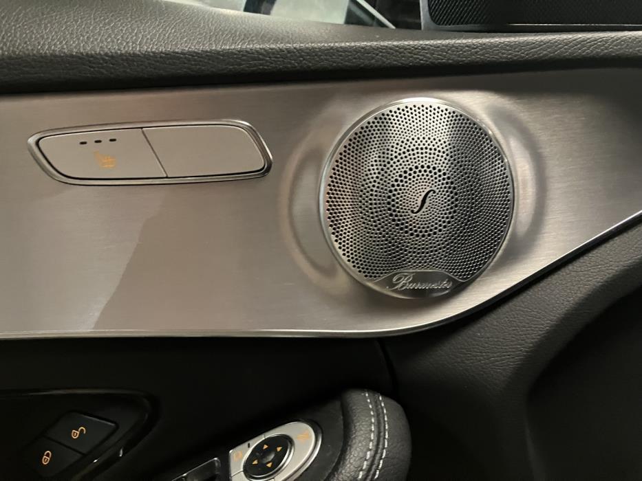 MERCEDES-BENZ C 2020