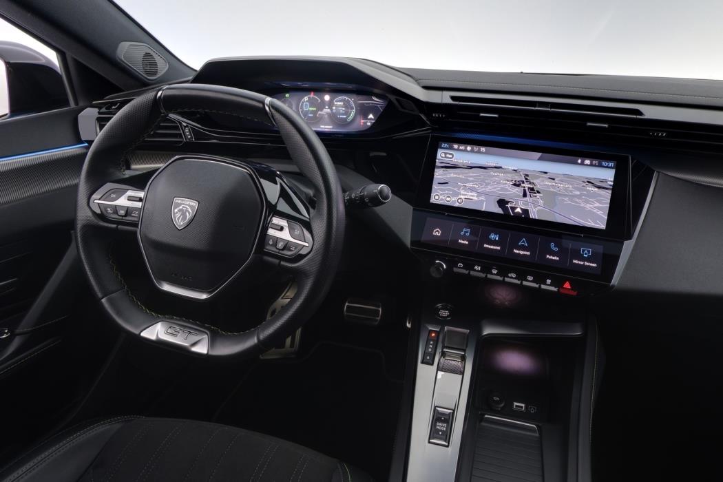 PEUGEOT 308 2021