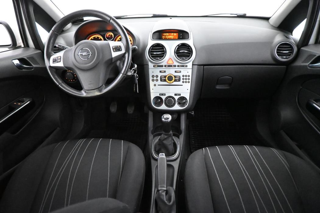 OPEL Corsa 2010