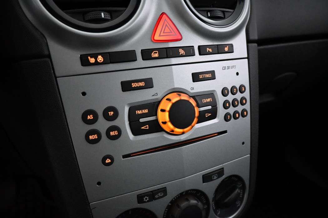 OPEL Corsa 2010