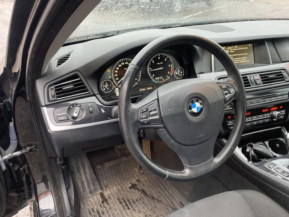 BMW 520 2015