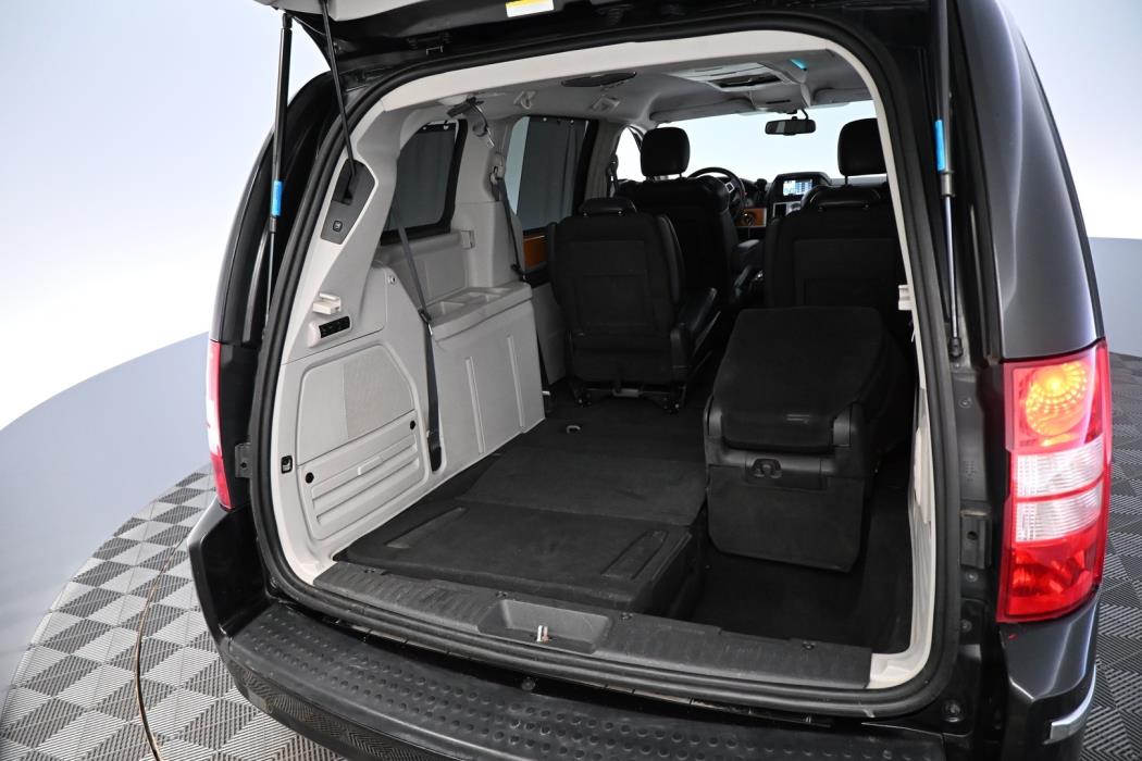 CHRYSLER GRAND VOYAGER 2010