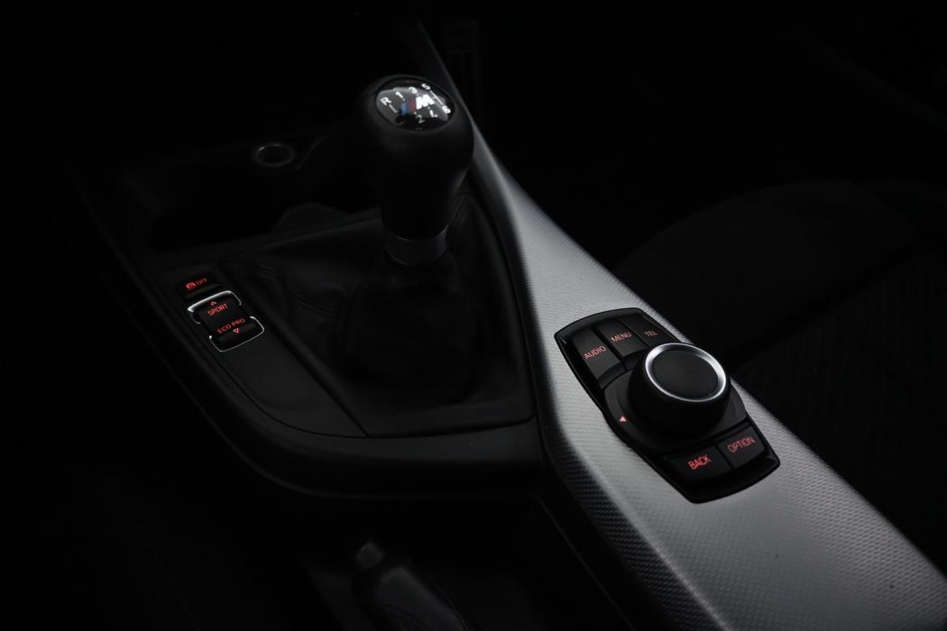 BMW 118 2014