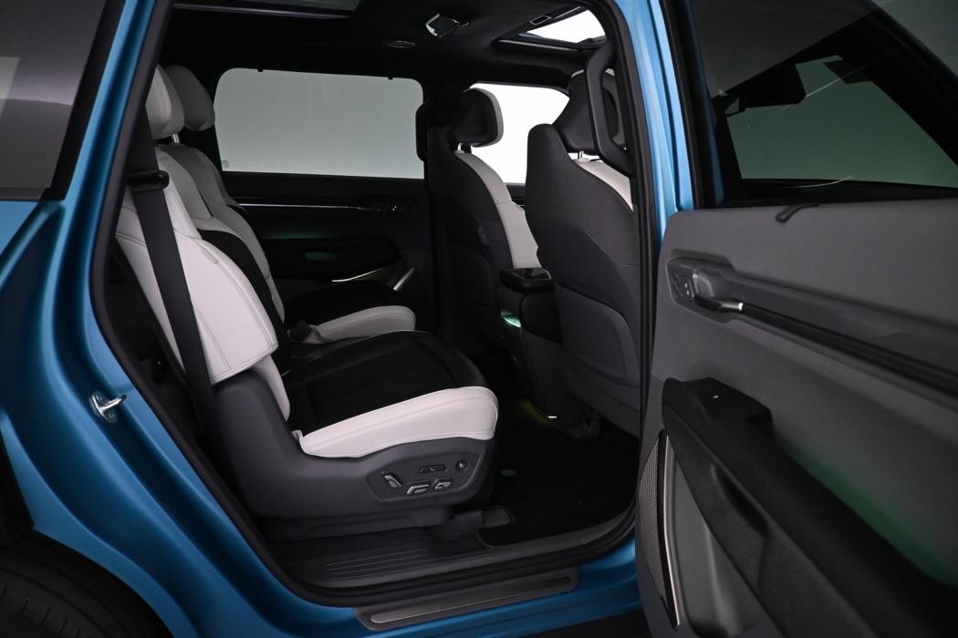 KIA EV9 2024
