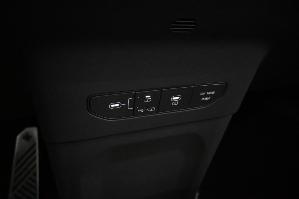 KIA EV9 2024