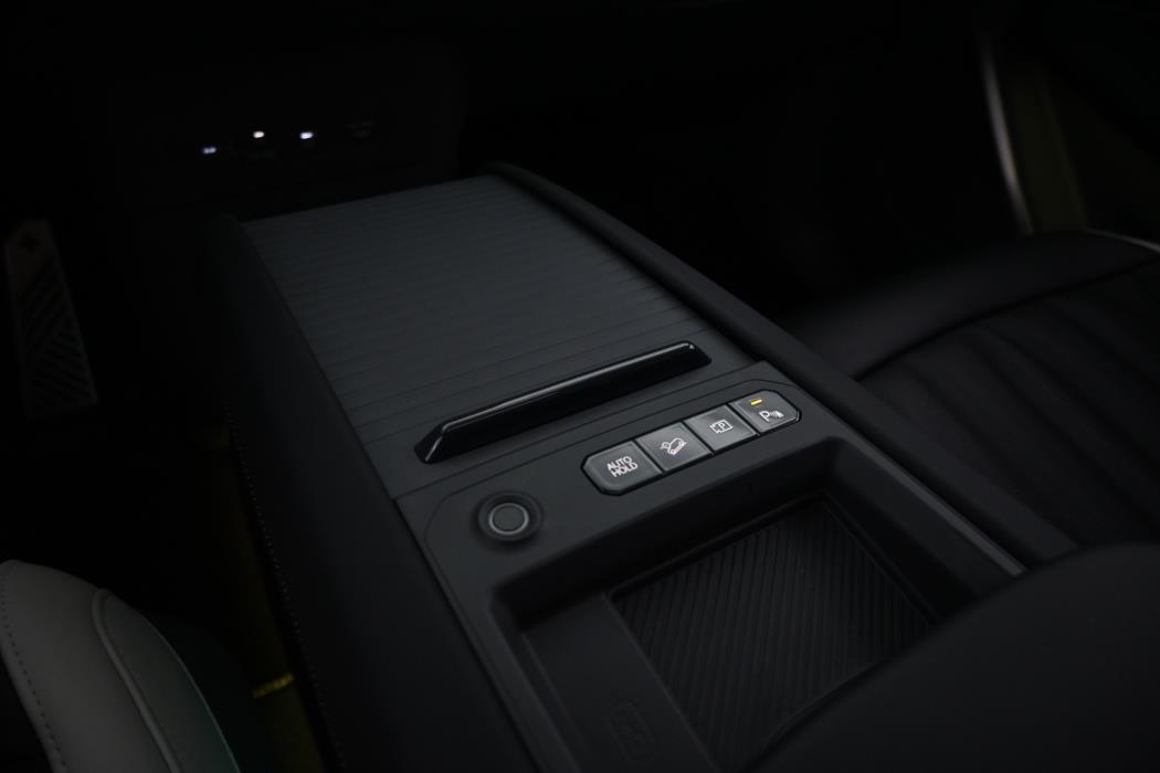 KIA EV9 2024