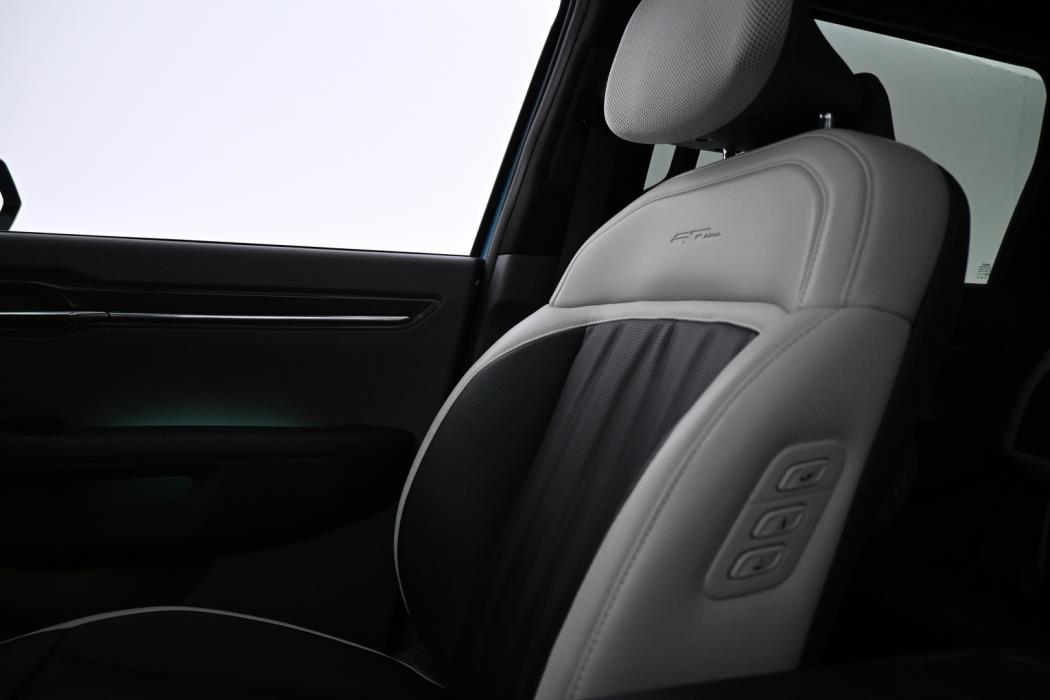 KIA EV9 2024