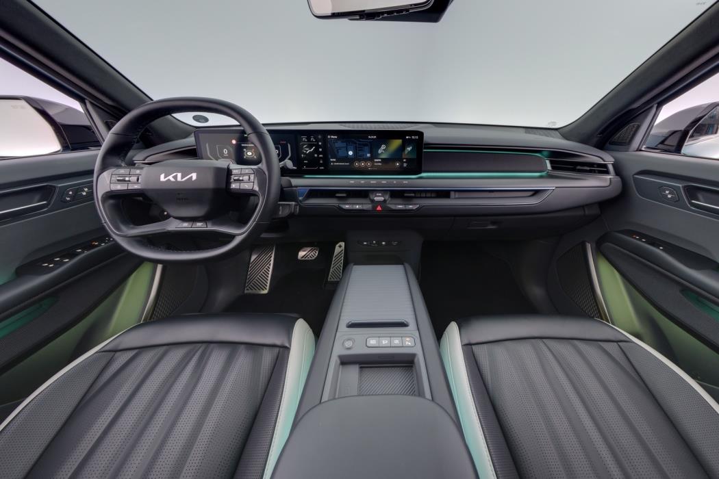 KIA EV9 2024