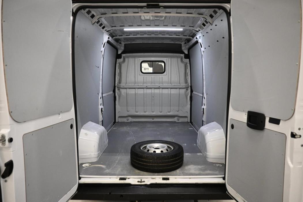 PEUGEOT Boxer 2022