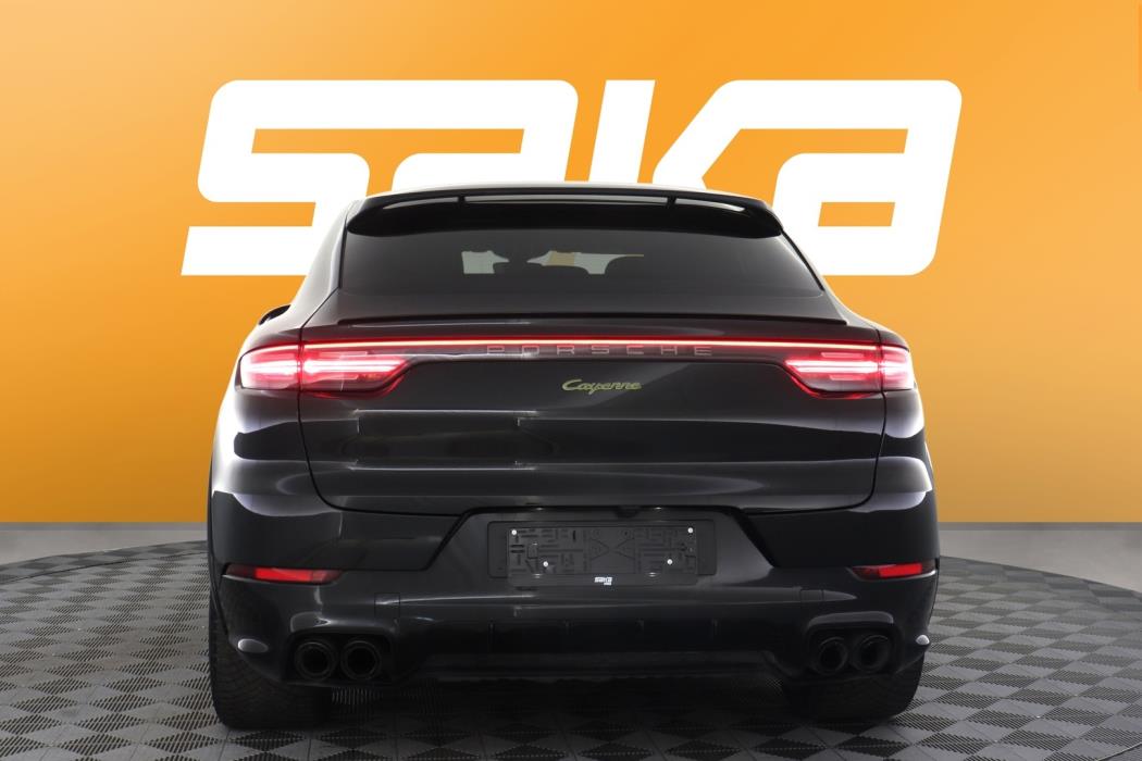PORSCHE Cayenne 2023