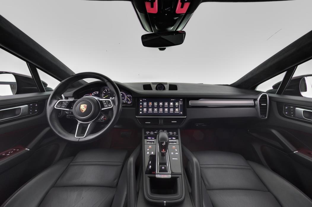 PORSCHE Cayenne 2023