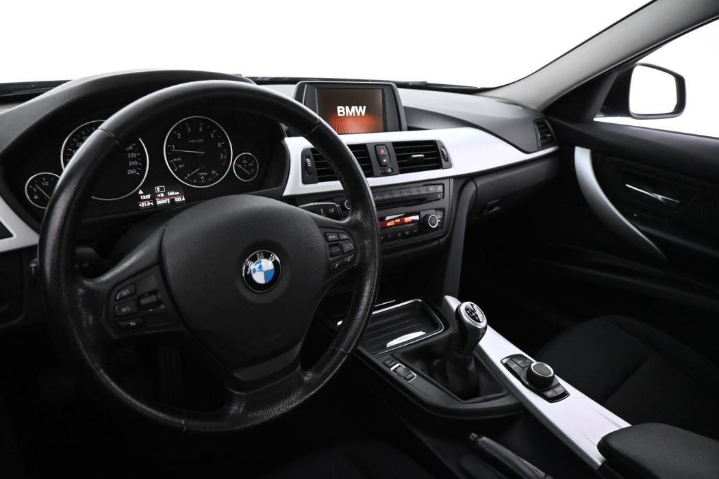 BMW 316 2013