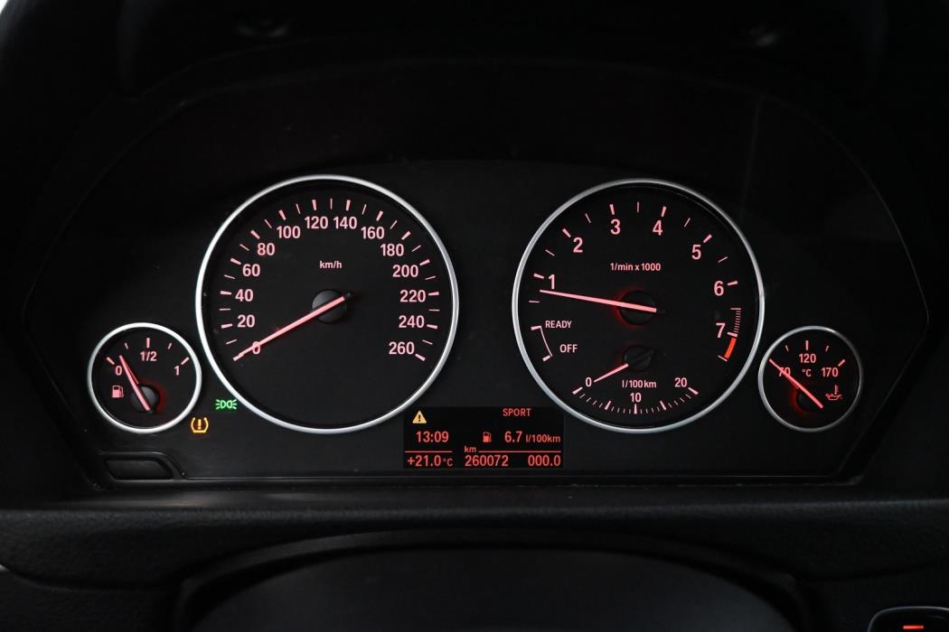 BMW 316 2013