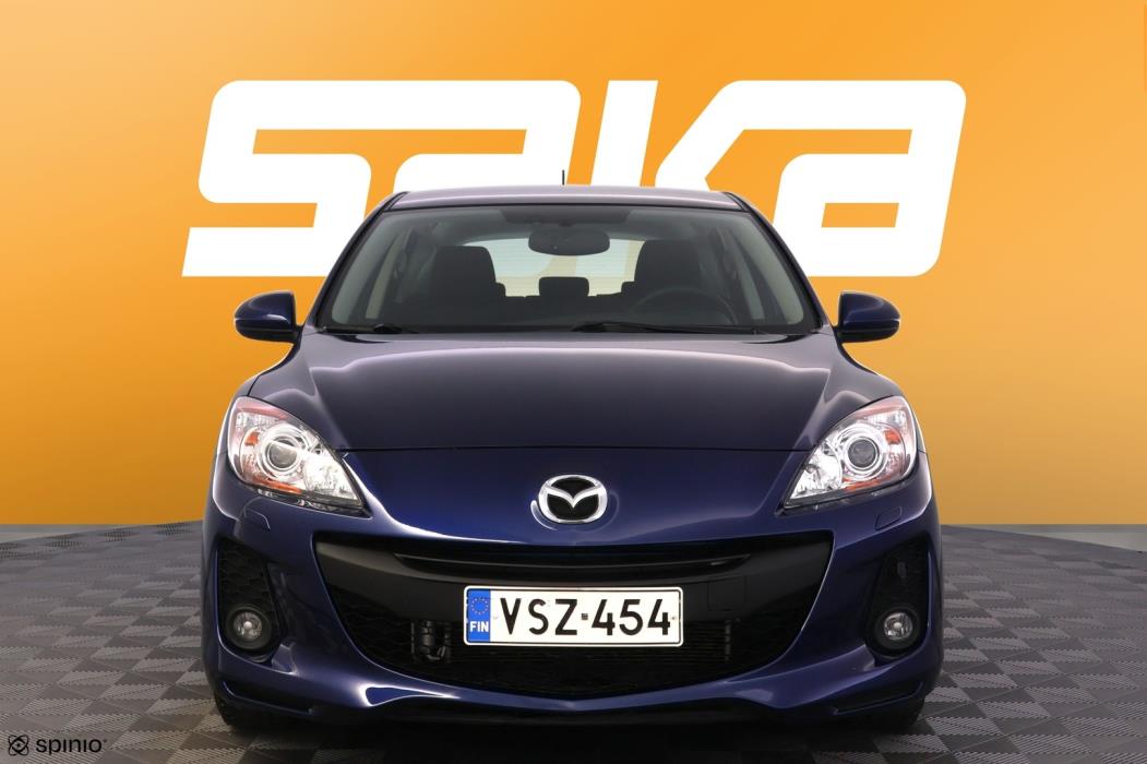 MAZDA 3 2013