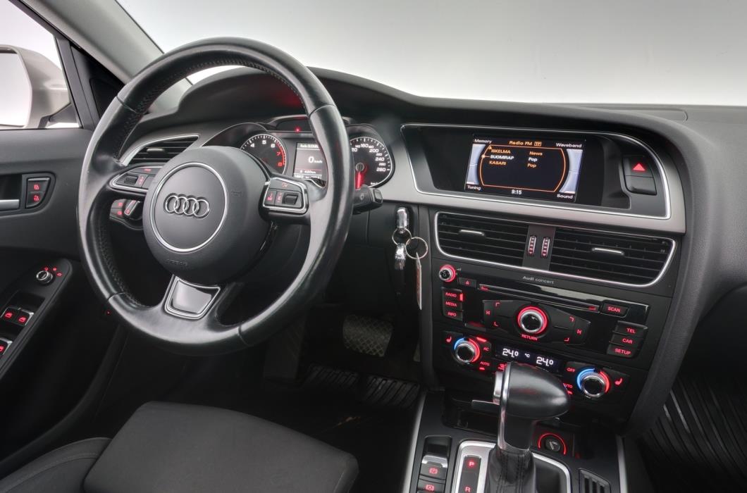 AUDI A4 2014