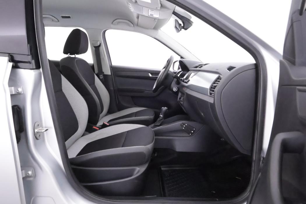 SKODA Fabia 2016