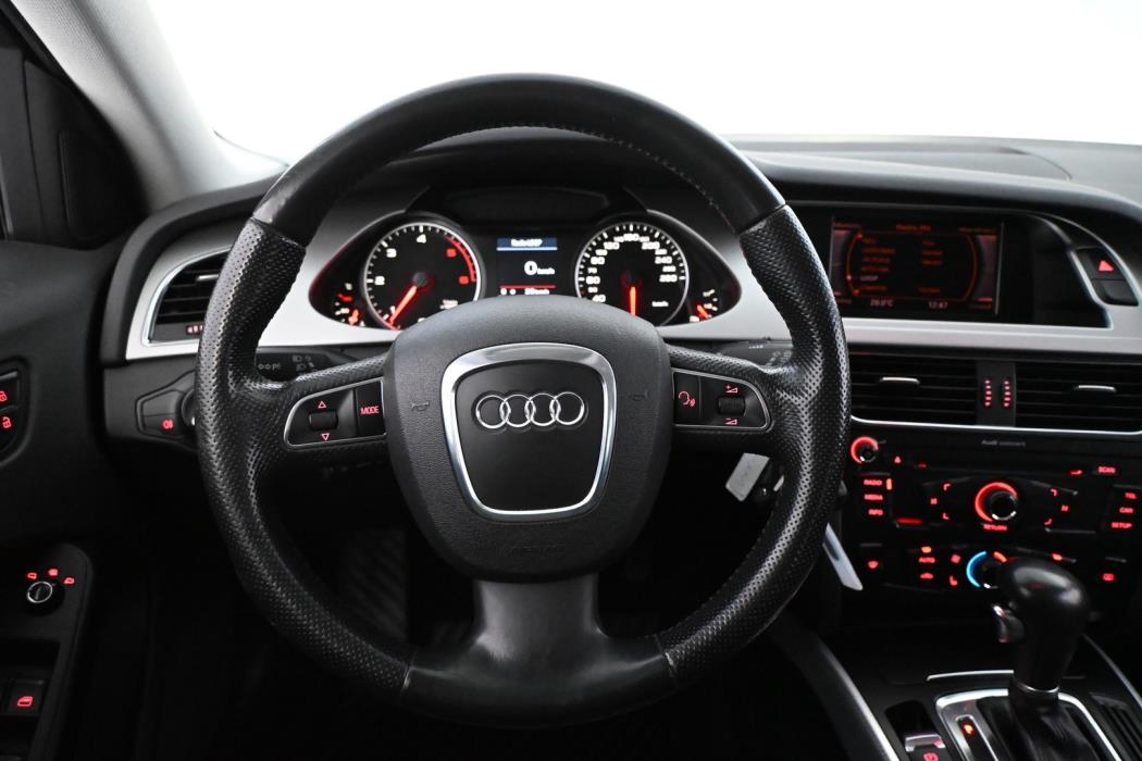 AUDI A4 2009