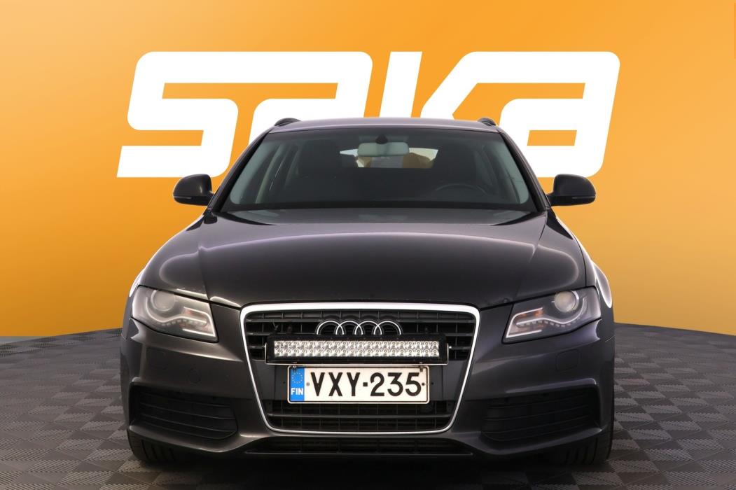 AUDI A4 2009