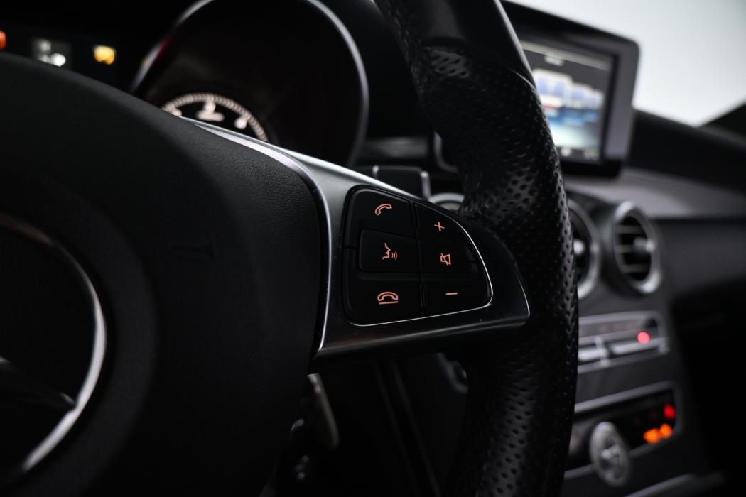 MERCEDES-BENZ C 2016