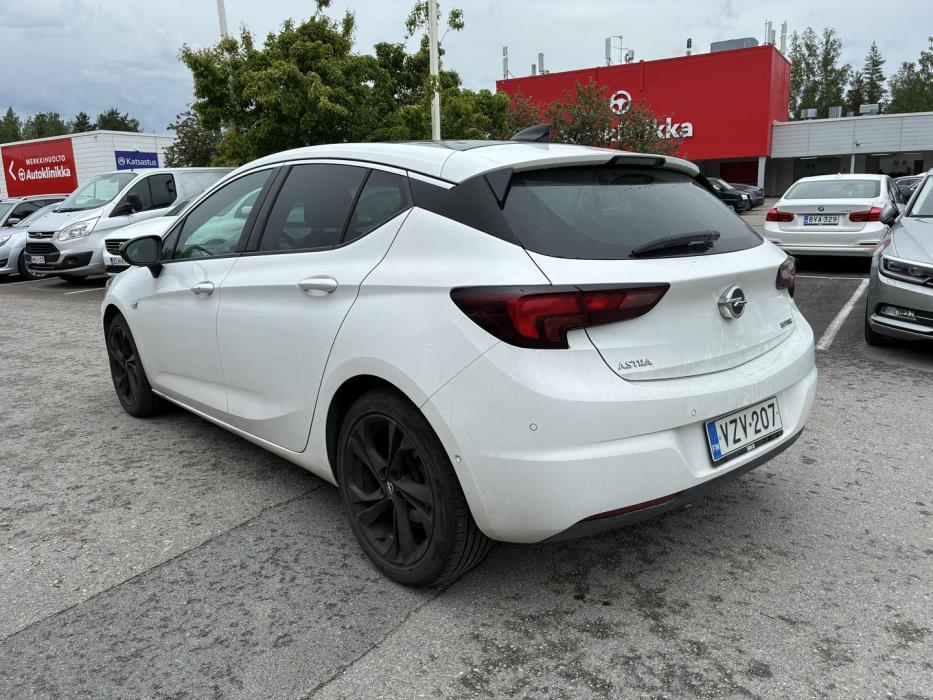 OPEL Astra 2018