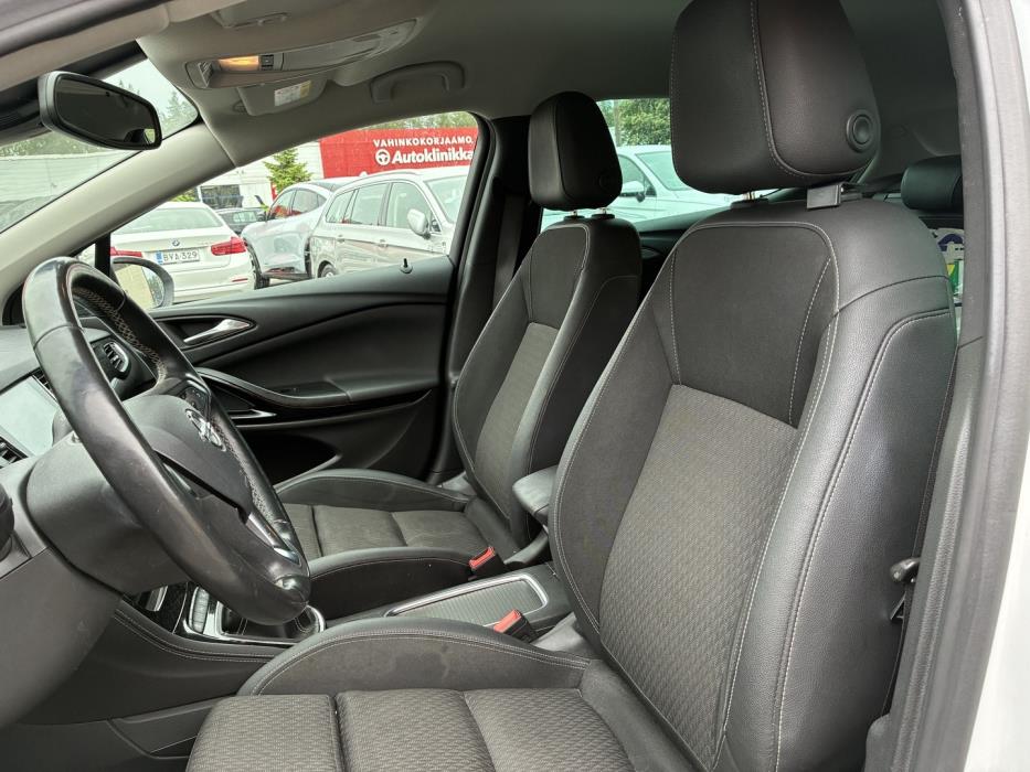 OPEL Astra 2018