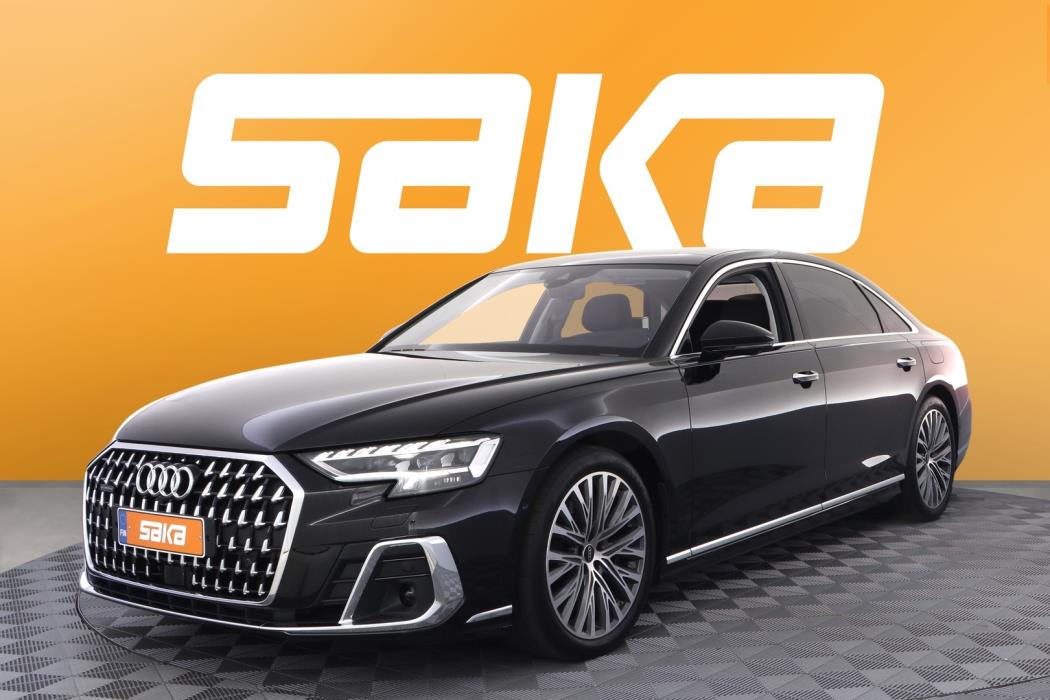 AUDI A8 2022