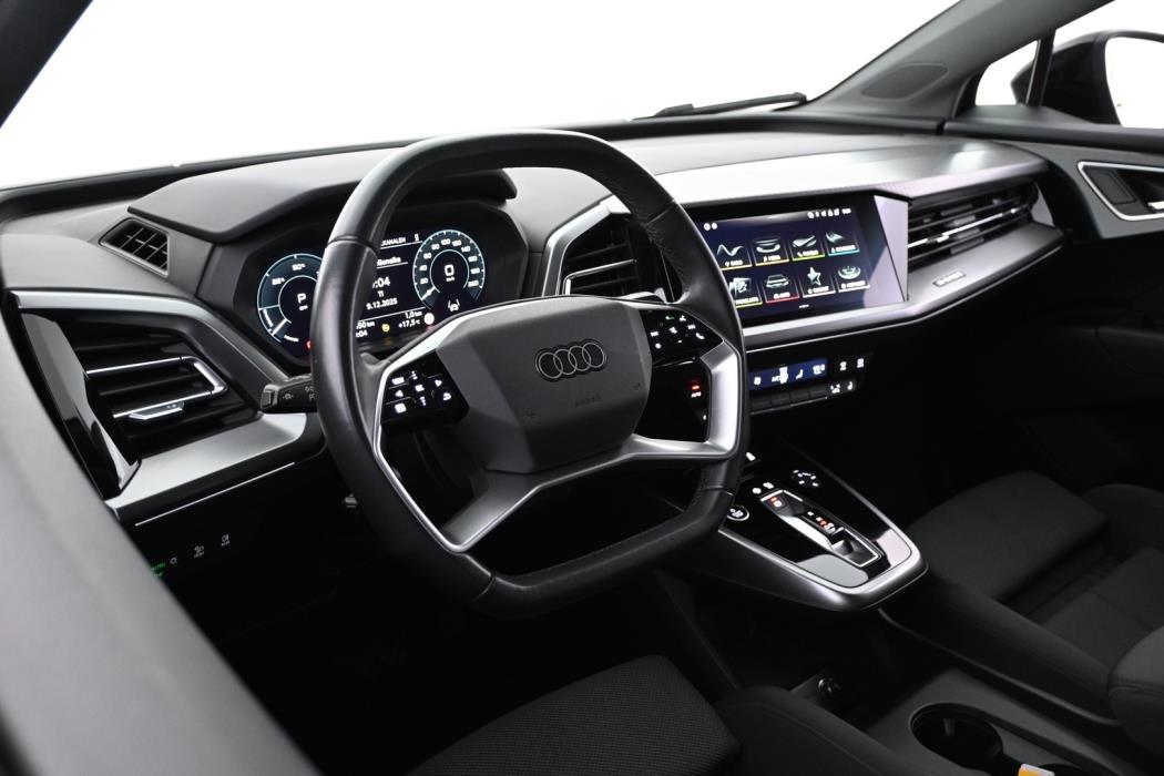 AUDI Q4 e-tron 2023