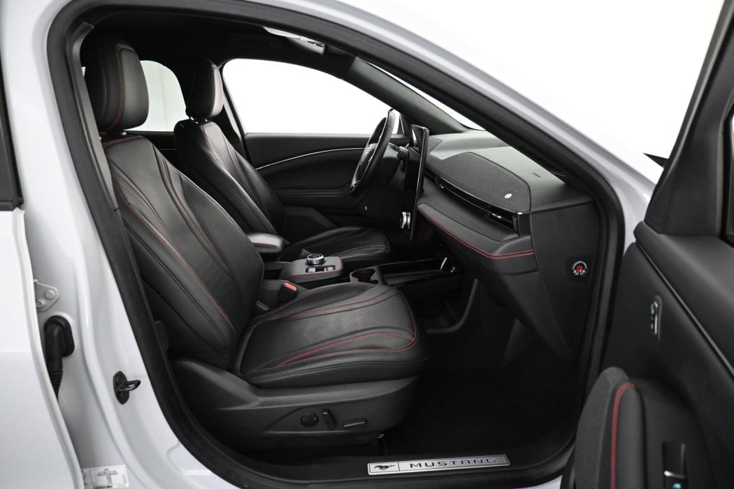 FORD Mustang Mach-E 2022