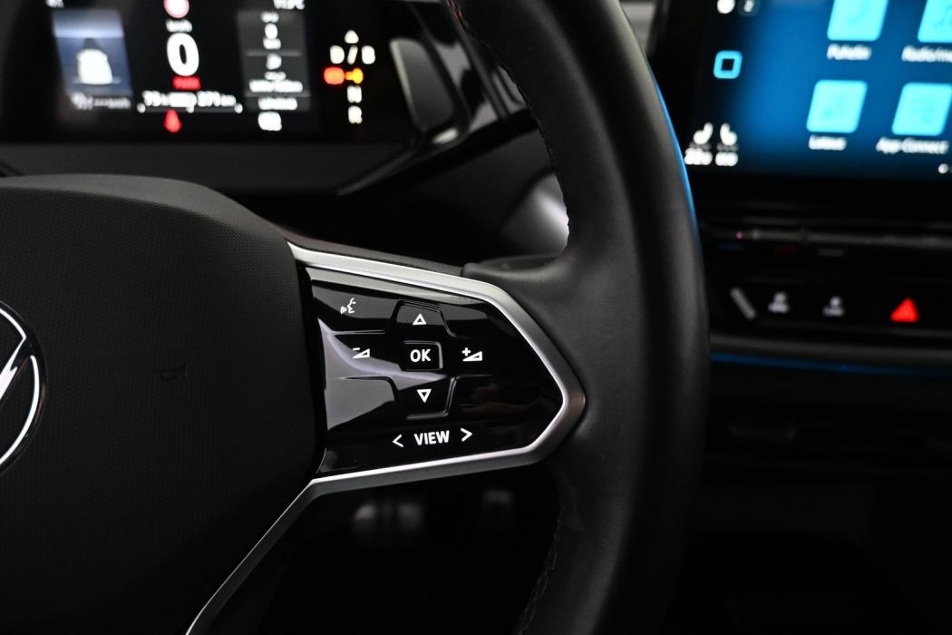 VOLKSWAGEN ID.4 2023